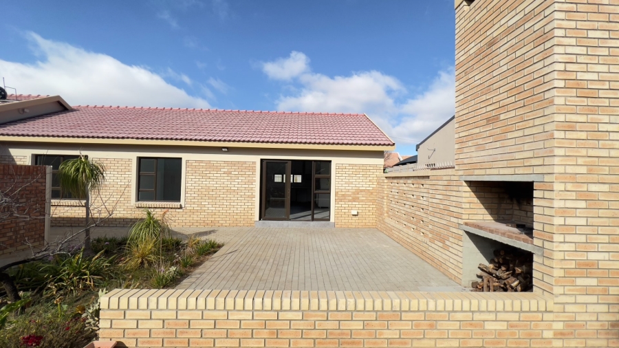 To Let 3 Bedroom Property for Rent in Bayswater Free State